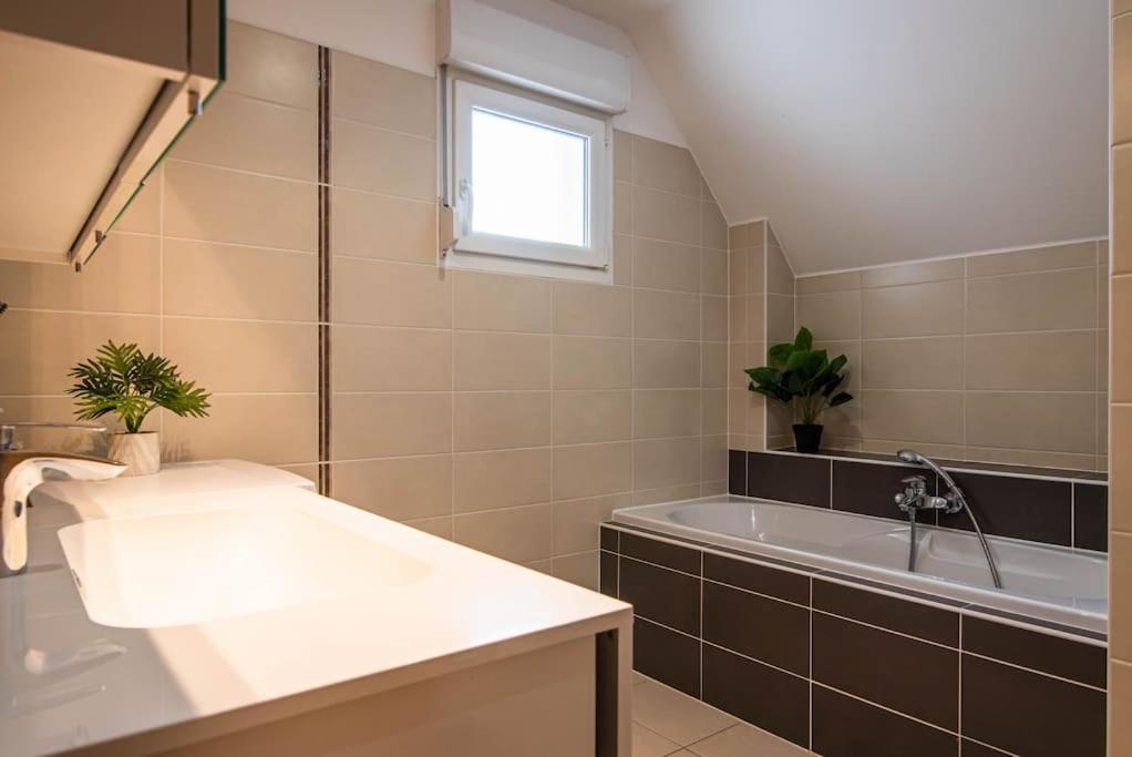 Apartment Moderne - L'initiale - Parking Wingersheim-les-Quatre-Bans